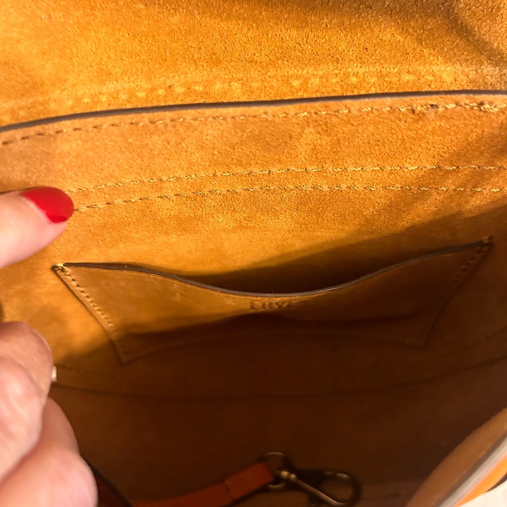FRYE Small Leather Orange Saddle Bag - Picture 8 of 9